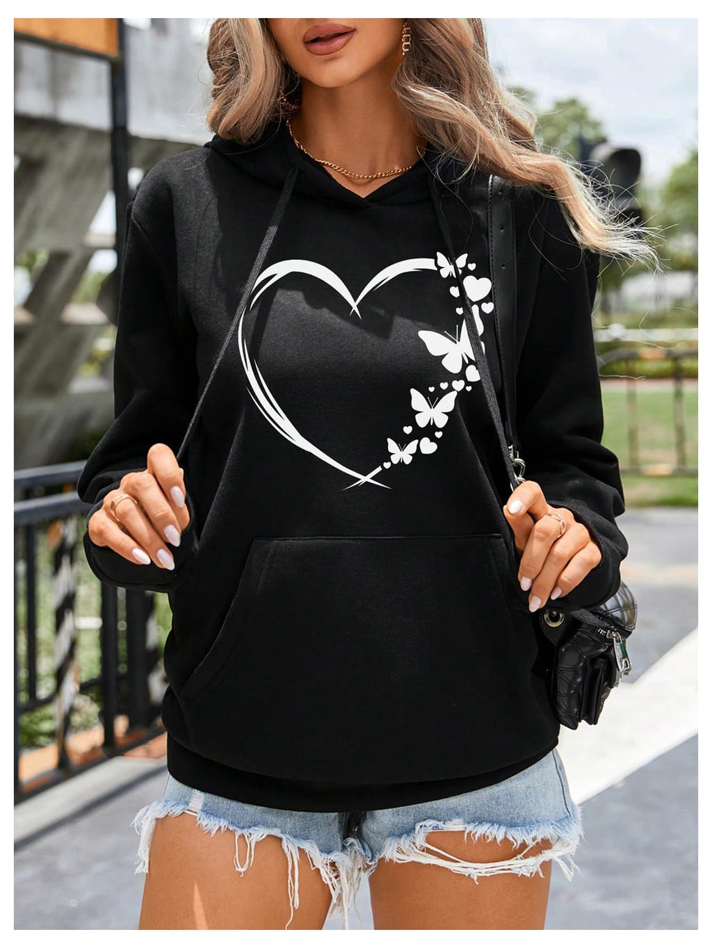 SOLY HUX Women's Graphic Hoodies Heart Print Drawstring Long Sleeve Pocket Sweatshirt Pullover Tops
